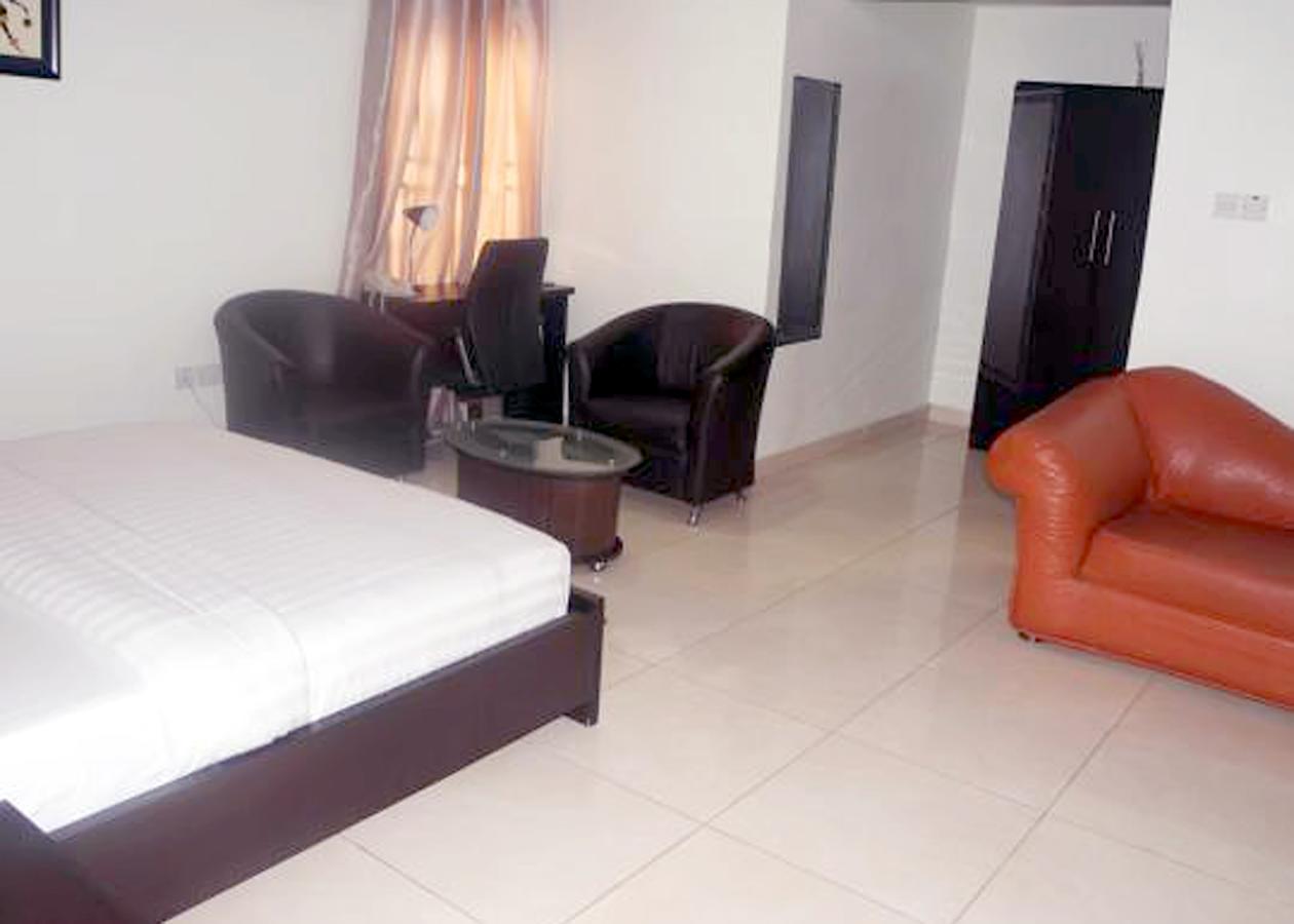De Rigg Place - Alaka Estate, Surulere Lagos Ngoại thất bức ảnh