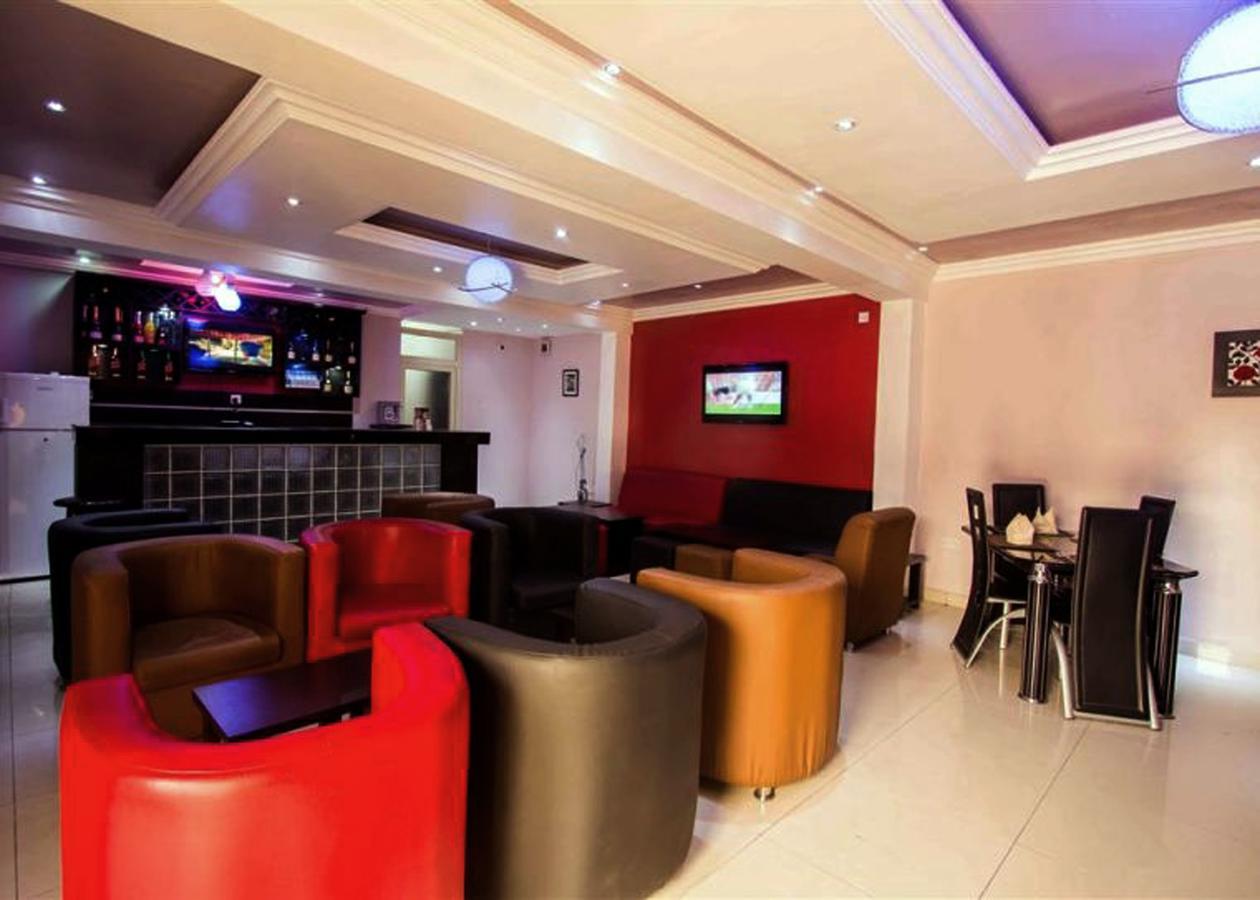 De Rigg Place - Alaka Estate, Surulere Lagos Ngoại thất bức ảnh